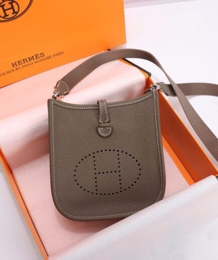Hermes Evelyne 16