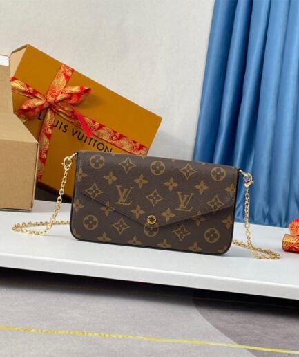 LV Félicie Pochette