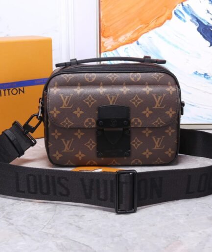 LV S LOCK MESSENGER